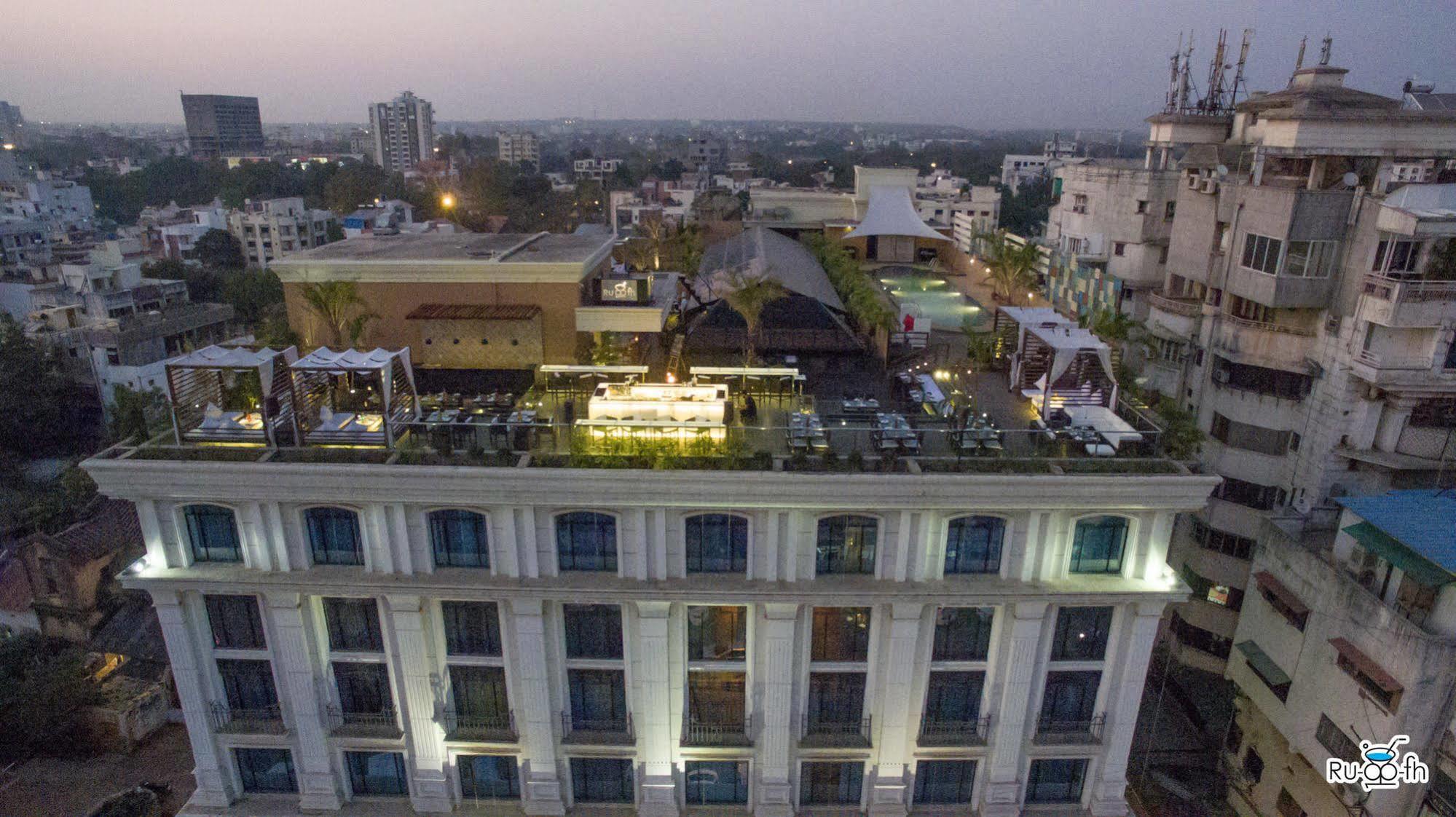 Hotel Tuli Imperial Nágpur Exteriér fotografie